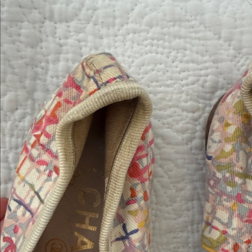 VINTAGE CHANEL Artistic Multicolor Flats - Picture 2 of 5